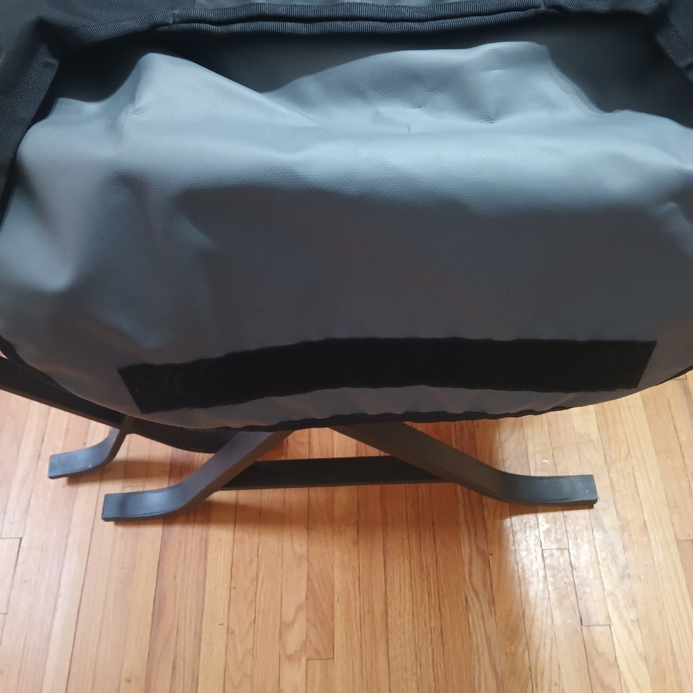 Chrome Black Messenger Bag - Picture 6 of 10